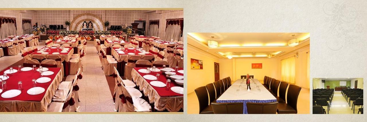 Ambalakkara Regency Otel Kottārakara Dış mekan fotoğraf
